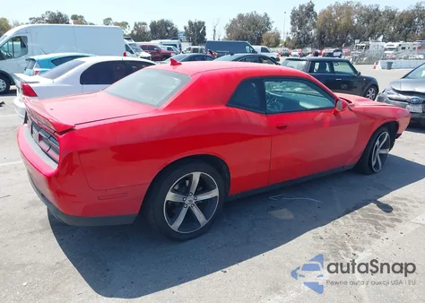 2019 Dodge Challenger Sxt z USA, uszkodzony, nr VIN 2C3CDZAG1KH652565